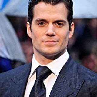 Henry Cavill: Clothes, Outfits, Brands, Style and。